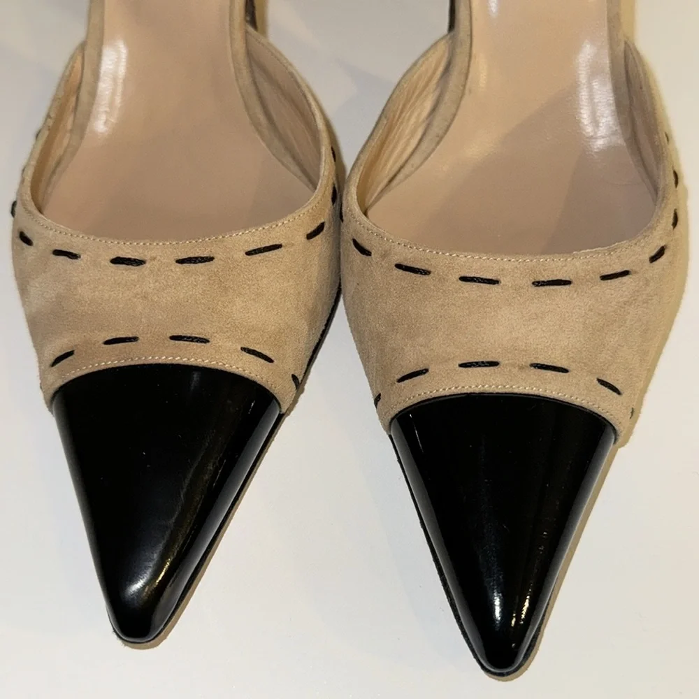 Manolo Blahnik Tan Suede Black Patent Leather Stitching 39.5 EU / 9 US